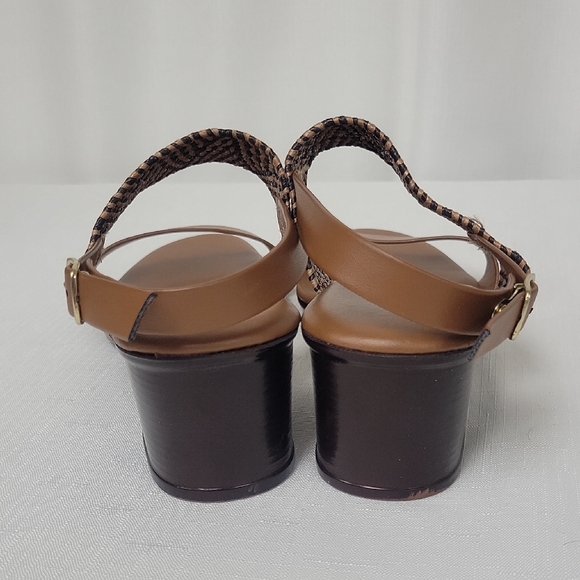 Italian Shoemakers Brown Sandals with Woven Strap - Picture 5 of 6